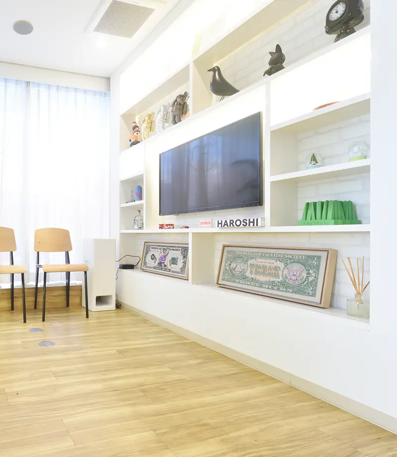 マウスピース、ワイヤー・ブラケット あなたに適した治療を提案できる歯列矯正専門医院