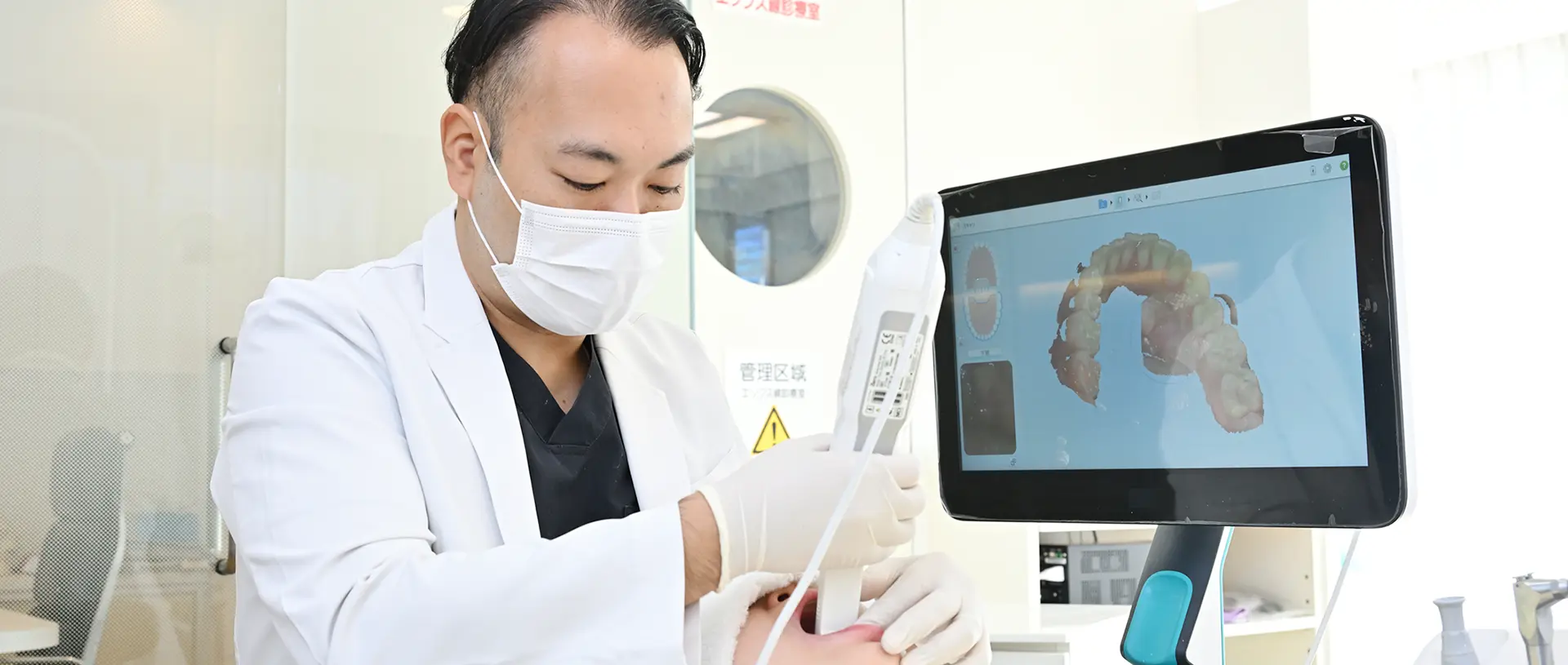 より安全・快適・正確を重視、3D口腔内スキャナー