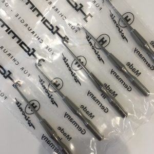 ネイルをしているのですがマウスピースの取り外しは大丈夫でしょうか？